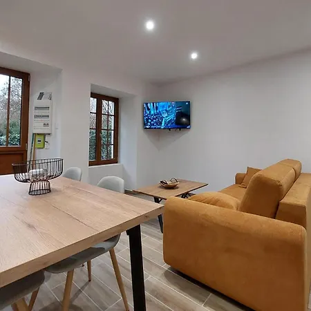 Charmante Maison *