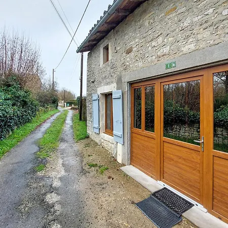 Charmante Maison بيت للعطل Verteuil-sur-Charente